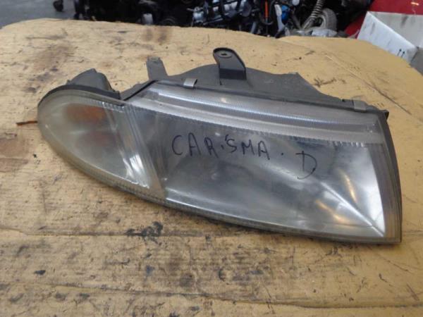 PHARE DROIT MITSUBISHI - Vue 1